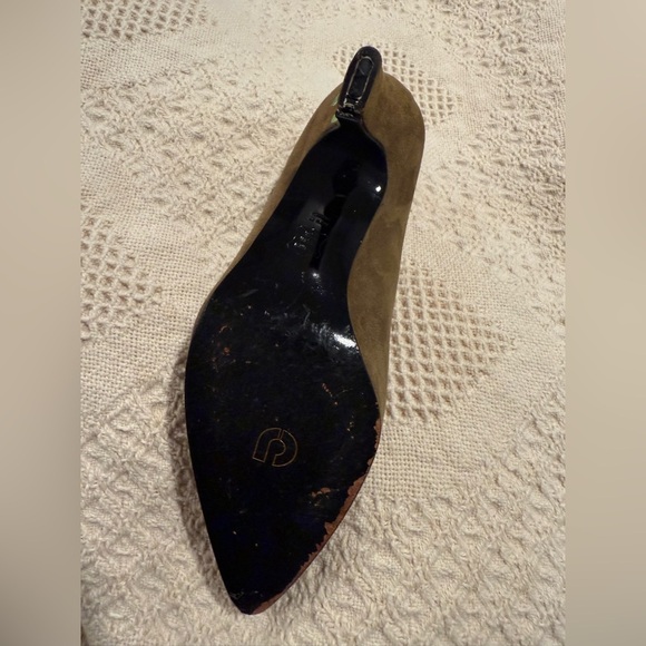 Charles Jourdan Brown Suede Heels/size 8M - Picture 12 of 13